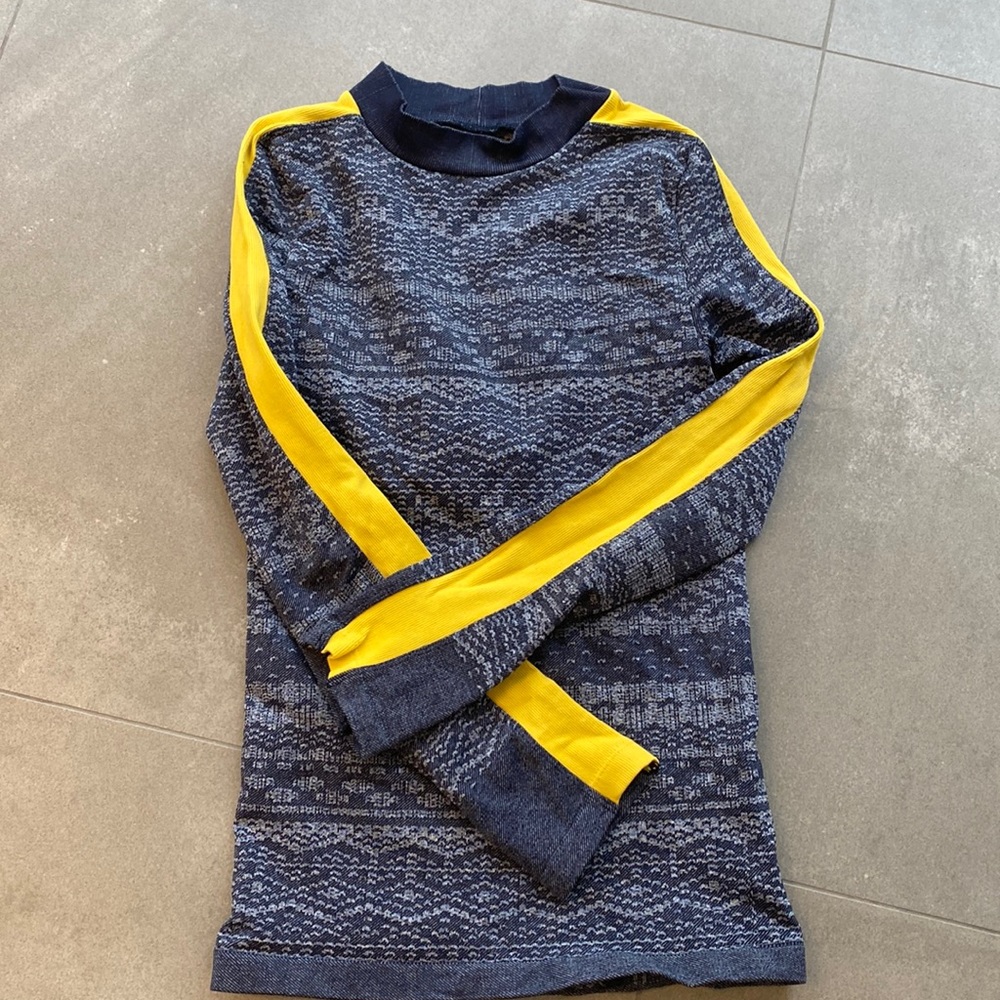 Avocado long sleeve top - M/L